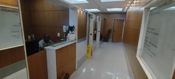 Sala Comercial para alugar, 230m² no Centro, Rio de Janeiro
