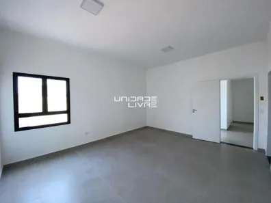 Sala Comercial para alugar, 25m² no Vila Mogilar, Mogi das Cruzes