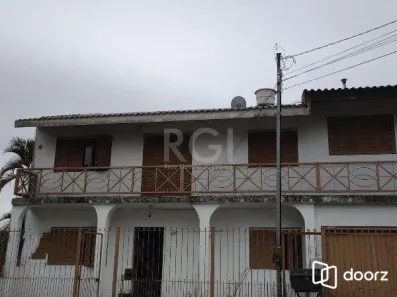 Casa com 3 Quartos à venda, 200m² no Medianeira, Porto Alegre
