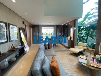 Casa de Condomínio com 4 Quartos à venda, 340m² no Alphaville, Santana de Parnaíba
