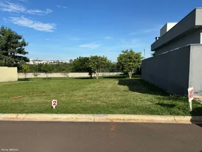 à venda, 252m² no , Álvares Machado