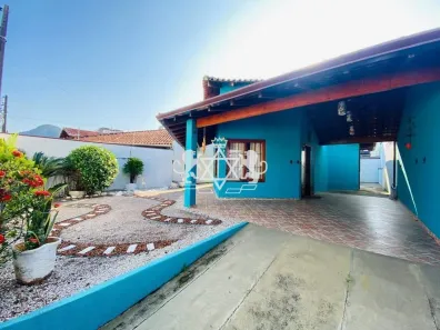 Casa com 3 Quartos à venda, 124m² no Martim de Sá, Caraguatatuba