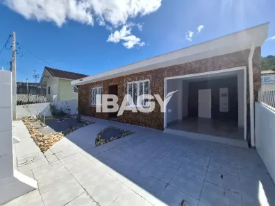 Casa com 3 Quartos para alugar, 100m² no Jardim Janaína, Biguaçu