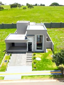Casa de Condomínio com 3 Quartos à venda, 181m² no Terras Alpha Residencial 1, Senador Canedo