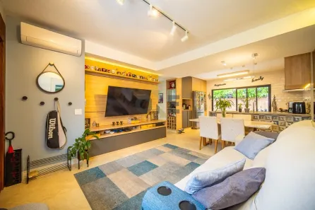 Casa de Condomínio com 4 Quartos à venda, 150m² no Parque Rincão, Cotia