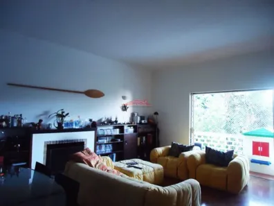 Sobrado com 2 Quartos à venda, 247m² no Sumaré, São Paulo