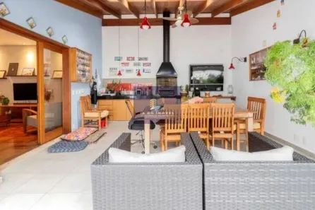 Casa com 3 Quartos à venda, 220m² no Parque Colonial, São Paulo