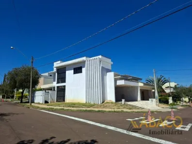 Sobrado com 3 Quartos à venda, 200m² no Jardim Jockey Clube, São Carlos