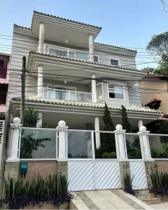 Casa de Condomínio com 3 Quartos à venda, 250m² no Campo Grande, Rio de Janeiro
