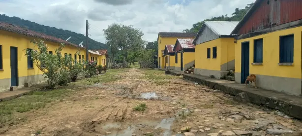 com 4 Quartos à venda, 160m² no , Itapé
