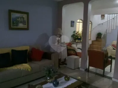 Sobrado com 3 Quartos à venda, 100m² no Jardim Martins Silva, São Paulo