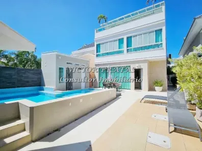 Casa de Condomínio com 5 Quartos à venda, 360m² no Recreio dos Bandeirantes, Rio de Janeiro