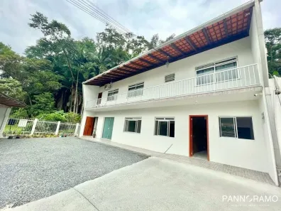Casa com 4 Quartos à venda, 390m² no Escola Agrícola, Blumenau