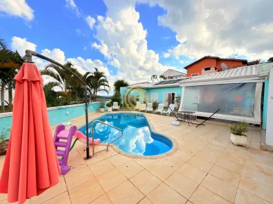 Casa de Condomínio com 4 Quartos para venda ou aluguel, 450m² no Centro, Igaratá