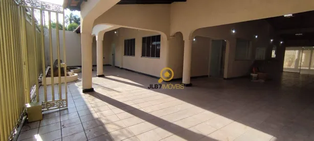 Casa com 3 Quartos à venda, 240m² no Parque das Laranjeiras, Goiânia
