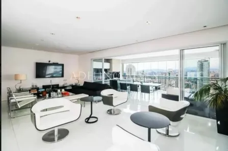 Apartamento com 3 Quartos à venda, 206m² no Vila Romana, São Paulo