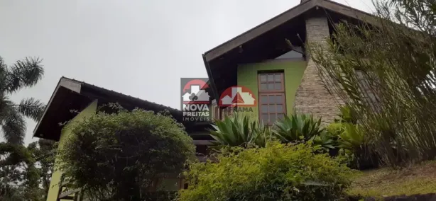 Casa com 3 Quartos à venda, 272m² no , Santo Antônio do Pinhal