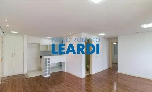 Apartamento com 2 Quartos à venda, 69m² no Parque Reboucas, São Paulo