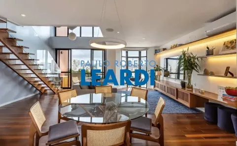 Apartamento com 2 Quartos à venda, 134m² no Pinheiros, São Paulo