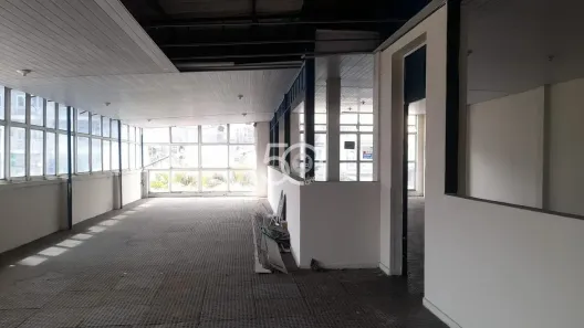 Ponto Comercial à venda, 703m² no Penha Circular, Rio de Janeiro