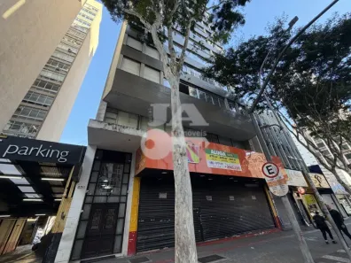 Apartamento com 3 Quartos para alugar, 125m² no Centro, Curitiba