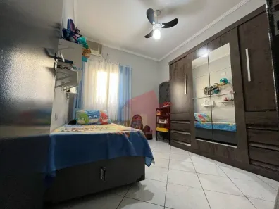 Casa com 3 Quartos à venda, 140m² no Parque Novo Mundo, Americana