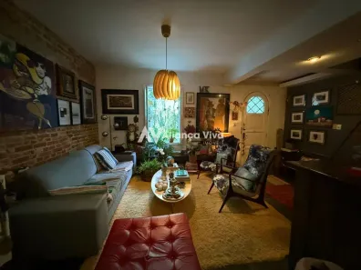 Casa com 3 Quartos à venda, 68m² no Humaitá, Rio de Janeiro
