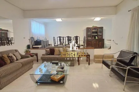 Casa com 2 Quartos para alugar, 220m² no Barcelona, São Caetano do Sul