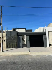 Casa com 3 Quartos à venda, 130m² no Sabiazal, Parnaíba