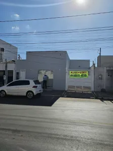 Casa com 3 Quartos para venda ou aluguel, 100m² no Recanto dos Pássaros, Cuiabá