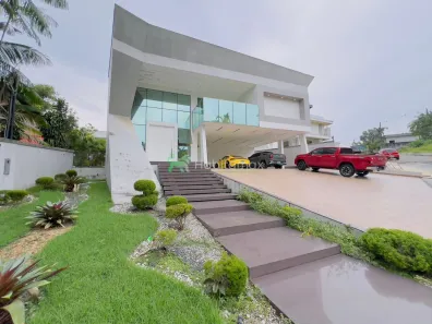 Casa com 5 Quartos à venda, 800m² no Tarumã, Manaus