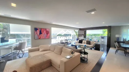 Apartamento com 3 Quartos à venda, 245m² no Vila Nova Conceição, São Paulo