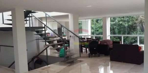 Casa de Condomínio com 3 Quartos à venda, 600m² no Vila Irmãos Arnoni, São Paulo