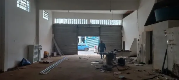 Ponto Comercial para alugar, 140m² no Parque Primavera, Guarulhos
