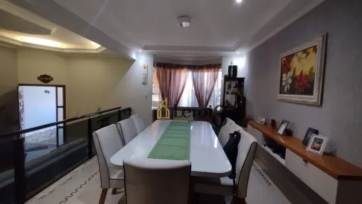 Sobrado com 3 Quartos à venda, 165m² no Parque São Camilo, Itu