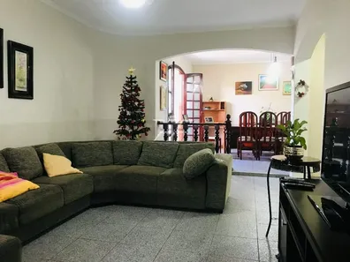 Casa com 3 Quartos à venda, 252m² no Jardim Floridiana, Rio Claro
