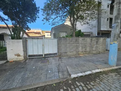 Casa com 6 Quartos à venda, 360m² no Parque Tamandaré, Campos dos Goytacazes