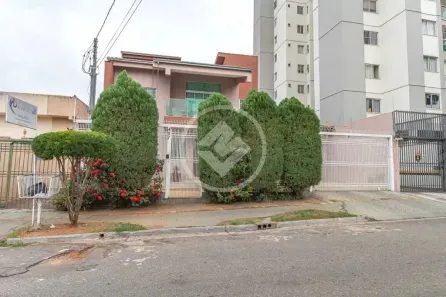 Casa com 4 Quartos à venda, 422m² no Jardim América, Goiânia