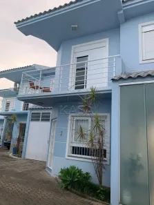 Sobrado com 3 Quartos à venda, 94m² no Fátima, Canoas