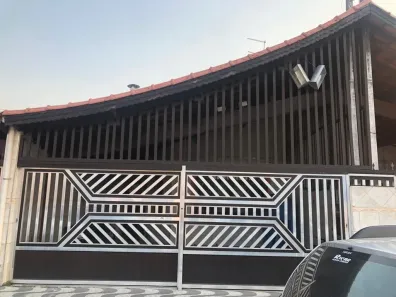 Casa com 2 Quartos à venda, 61m² no Caiçara, Praia Grande