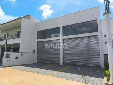 Casa com 1 Quarto para alugar, 193m² no Granada, Uberlândia