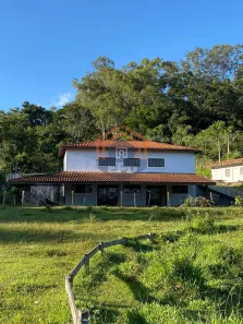 Fazenda/Sítio com 4 Quartos à venda, 1500m² no Residencial Grêmio, Itatiba