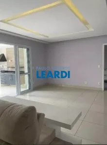 Apartamento com 3 Quartos à venda, 230m² no Vila Gilda, Santo André