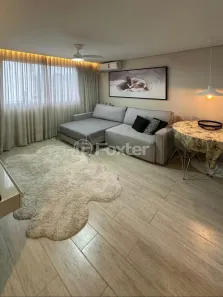 Apartamento com 2 Quartos à venda, 41m² no Mário Quintana, Porto Alegre