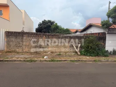 Lote/Terreno à venda, 360m² no Planalto Paraíso, São Carlos