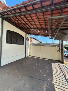 Casa com 2 Quartos para alugar, 99m² no Jardim Brasília, Rio Verde