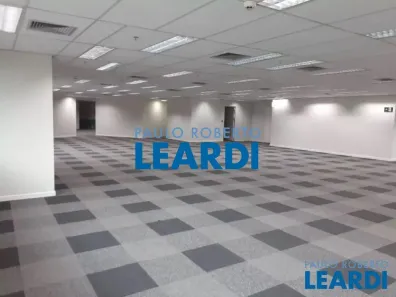 Sala Comercial para alugar, 775m² no Pinheiros, São Paulo