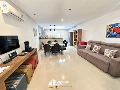 Casa de Condomínio com 4 Quartos à venda, 250m² no Bairro de Juquehy, São Sebastião