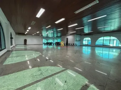Imóvel Comercial com 18 Quartos para alugar, 1073m² no Jardim Everest, São Paulo