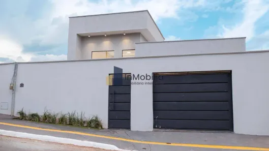 Casa com 3 Quartos à venda, 170m² no Condomínio Amin Camargo, Goiânia